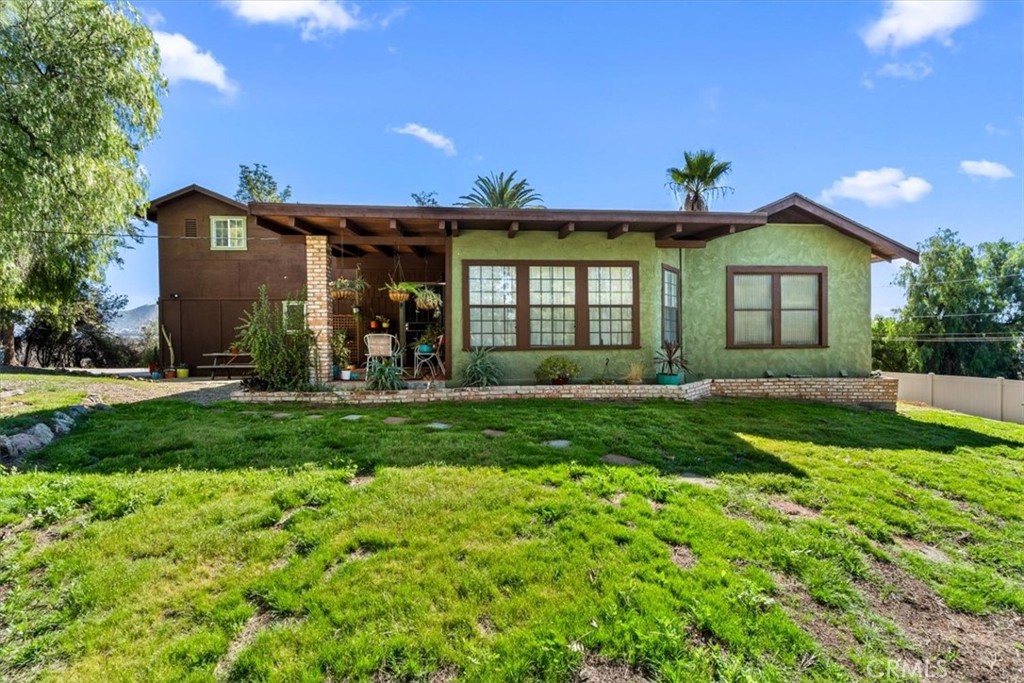 2950 Fairmount Boulevard Riverside, CA 92501 - Photo 1 of 1