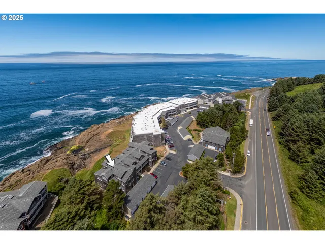 $535,000 | 1113 Highway 101, Unit 9, Depoe Bay, OR 97341