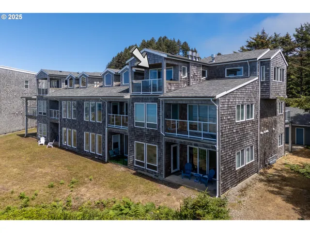 $535,000 | 1113 Highway 101, Unit 9, Depoe Bay, OR 97341