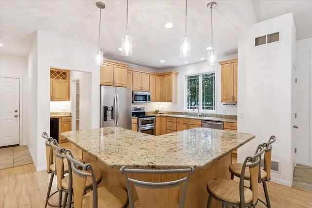 $825,900 | 9419 North Raven Court, Milton, WI 53563