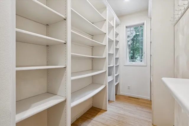 $825,900 | 9419 North Raven Court, Milton, WI 53563