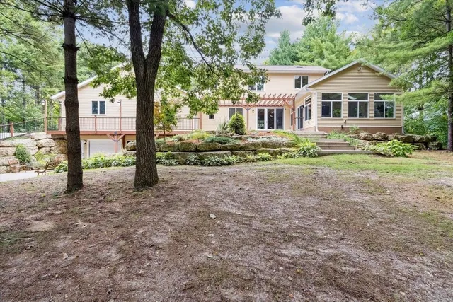 $825,900 | 9419 North Raven Court, Milton, WI 53563