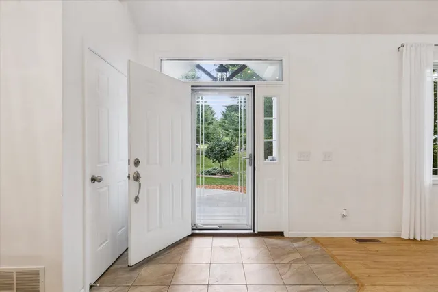 $825,900 | 9419 North Raven Court, Milton, WI 53563