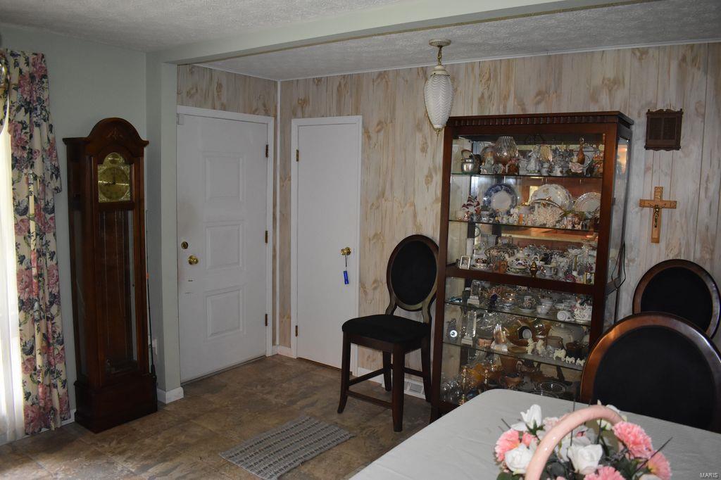 2955 Bono Road Staunton, IL 62088 - Photo 12 of 50