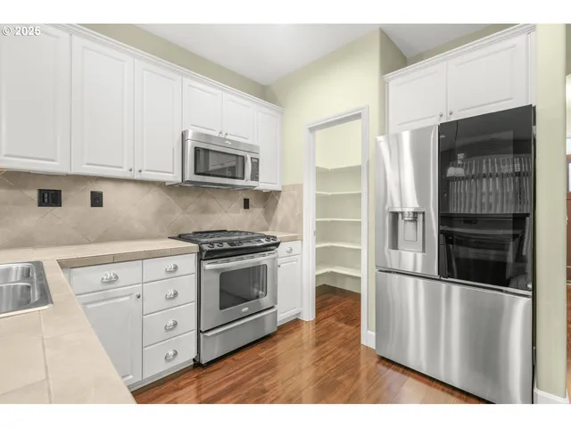 $550,000 | 17945 Northwest Waterfield Court, Beaverton, OR 97006