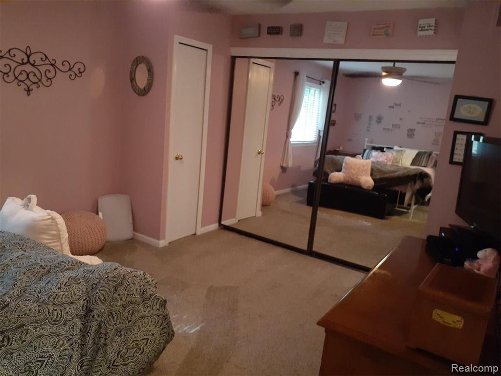 1582 Streamwood Court Rochester, MI 48307 - Photo 17 of 20
