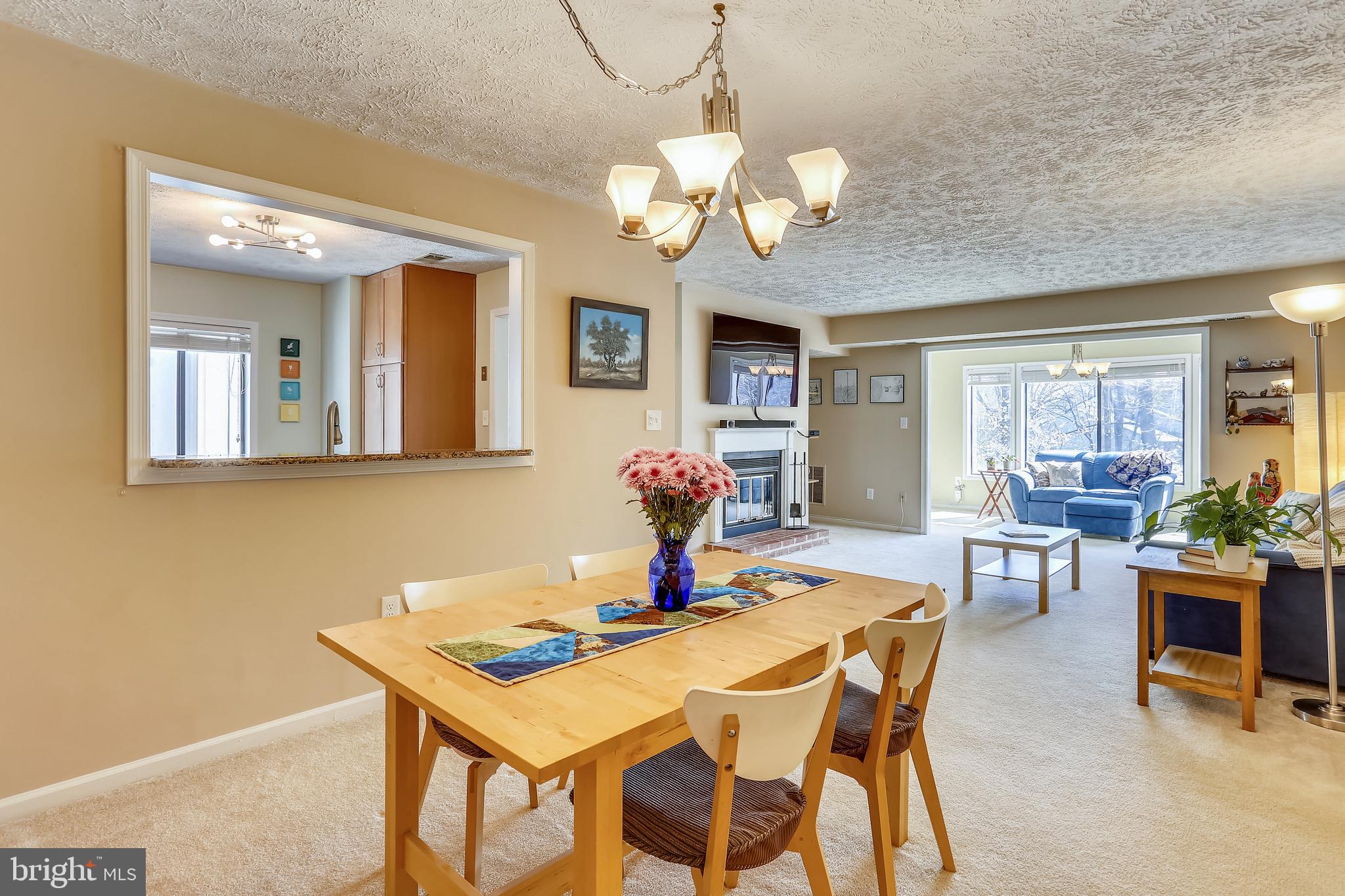 2228 Hunter's Run Drive, Unit 2228 Reston, VA 20191 - Photo 14 of 35 Easy flow for everyday and special occasions