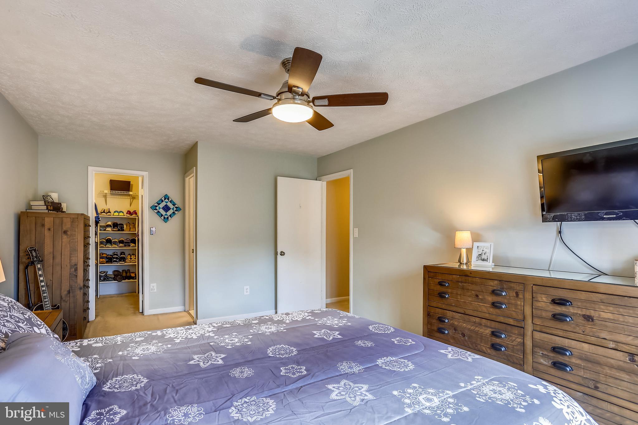 2228 Hunter's Run Drive, Unit 2228 Reston, VA 20191 - Photo 18 of 35 Space for dressers, end tables, chairs and more!