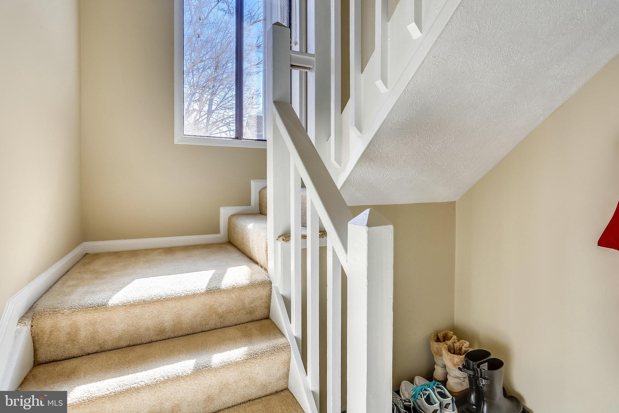2228 Hunter's Run Drive, Unit 2228 Reston, VA 20191 - Photo 3 of 35 Foyer/Mud Room/Large Entry - See Virtual Tour