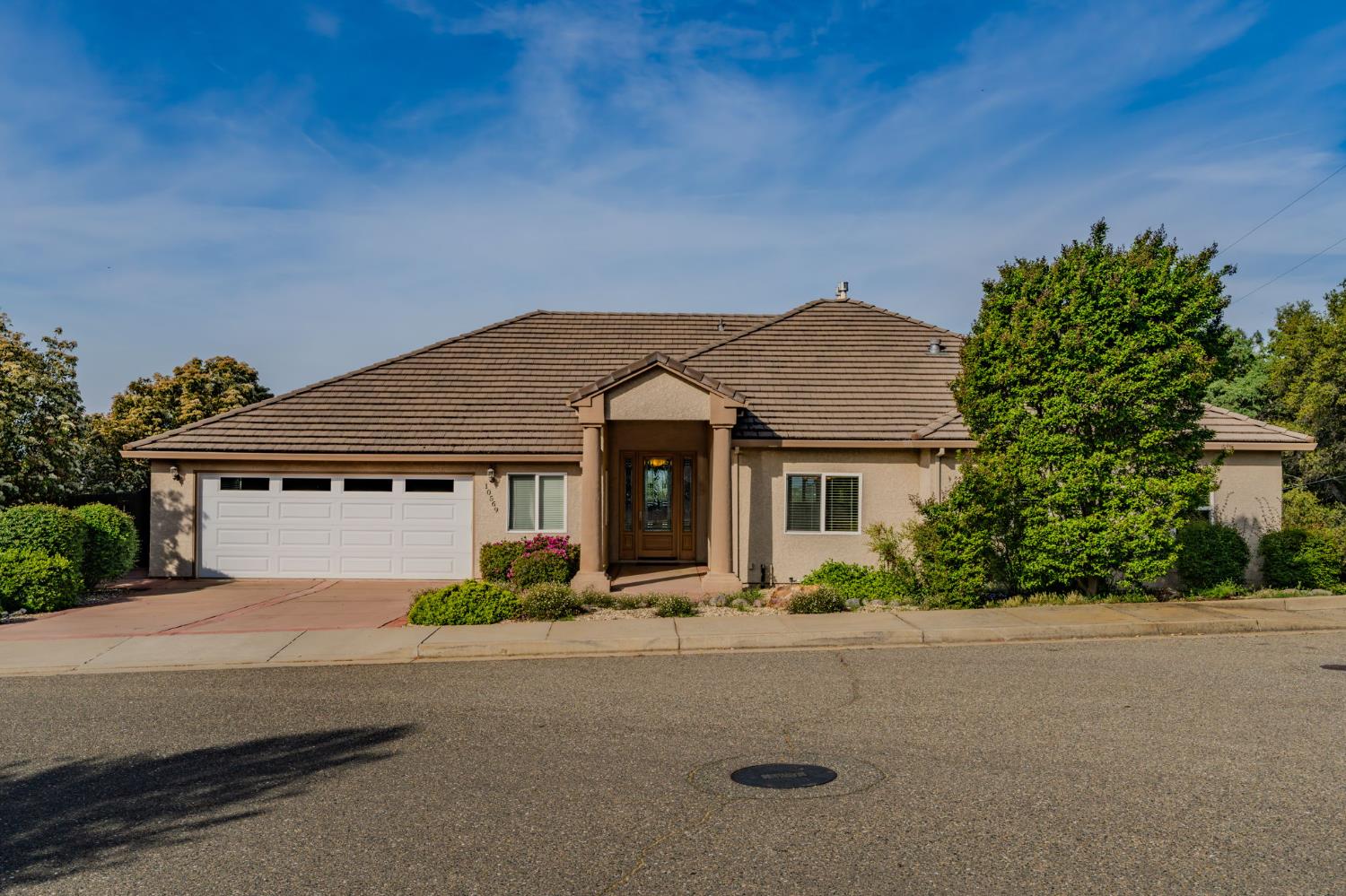 10569 Ridgecrest Drive Jackson, CA 95642 - Photo 2 of 56