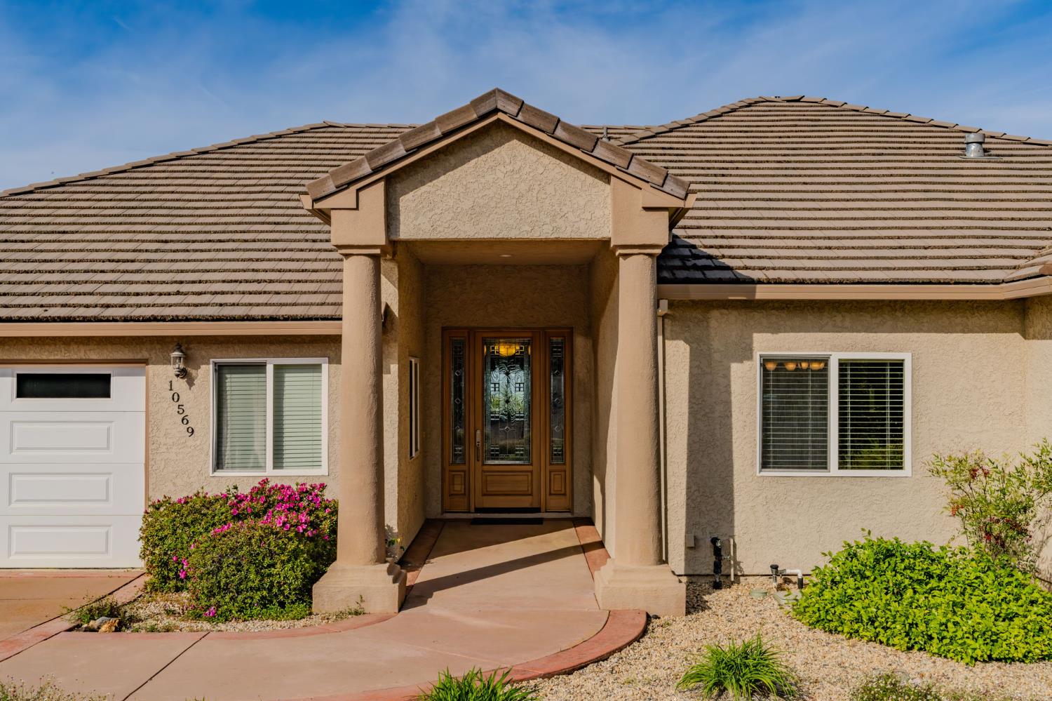 10569 Ridgecrest Drive Jackson, CA 95642 - Photo 4 of 56