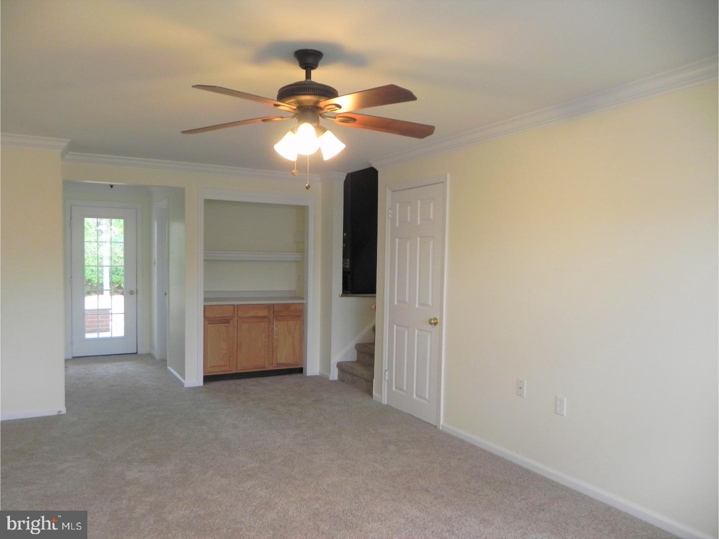 10 Sundew Road Newark, DE 19711 - Photo 10 of 20 Family Room