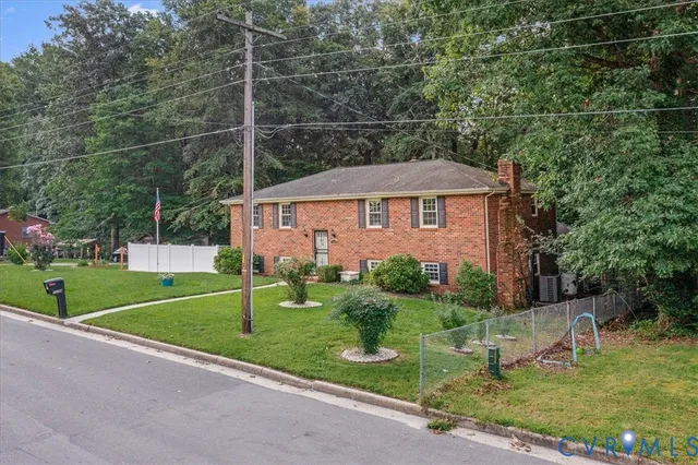 a house view with a garden space