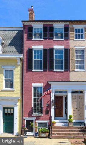 $1,525,000 | 204 South Pitt Street, Alexandria, VA 22314
