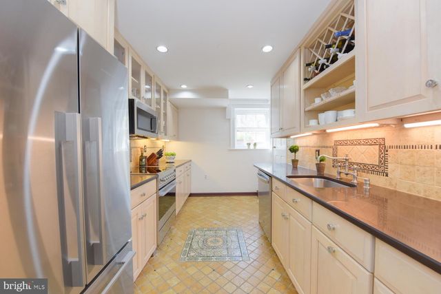 $1,525,000 | 204 South Pitt Street, Alexandria, VA 22314