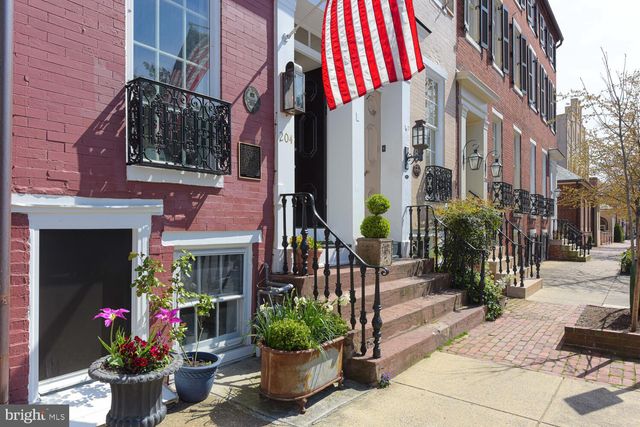 $1,525,000 | 204 South Pitt Street, Alexandria, VA 22314