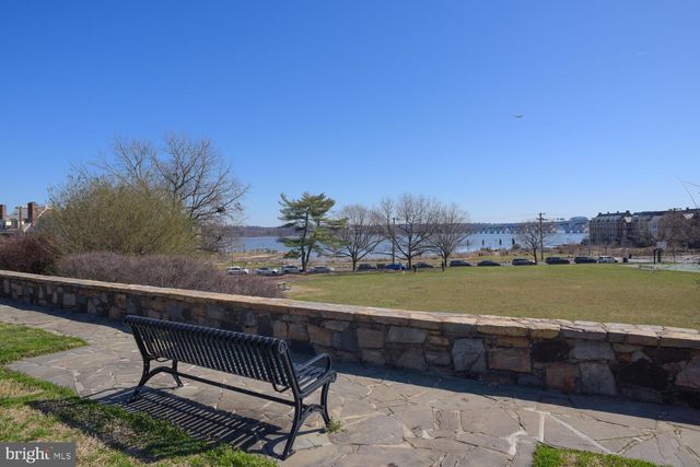 $1,525,000 | 204 South Pitt Street, Alexandria, VA 22314