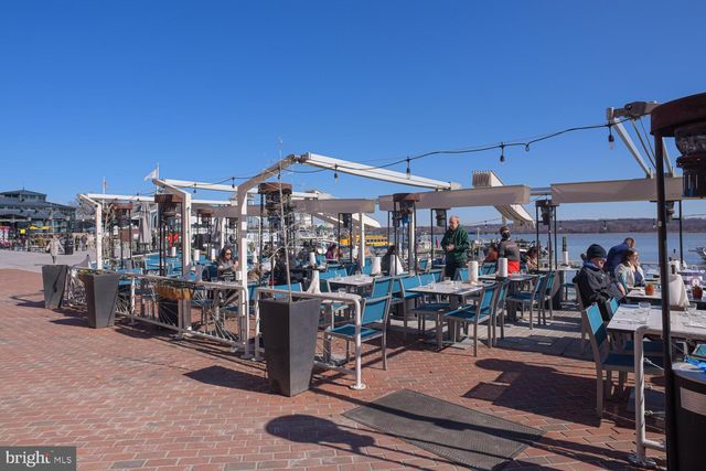 $1,525,000 | 204 South Pitt Street, Alexandria, VA 22314