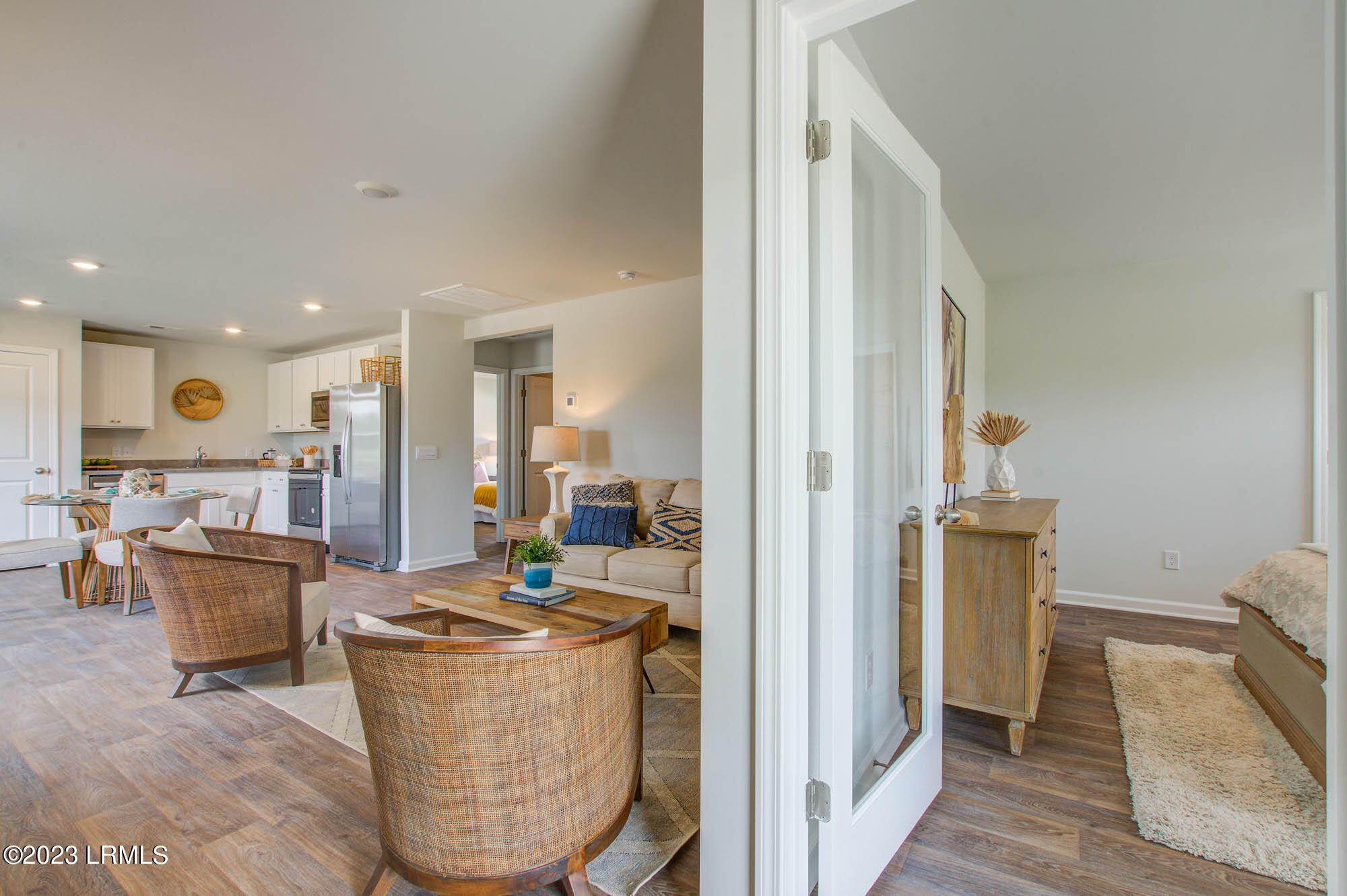 370 Hideaway Street Ridgeland, SC 29936 - Photo 10 of 26 10 PR to LR to KT