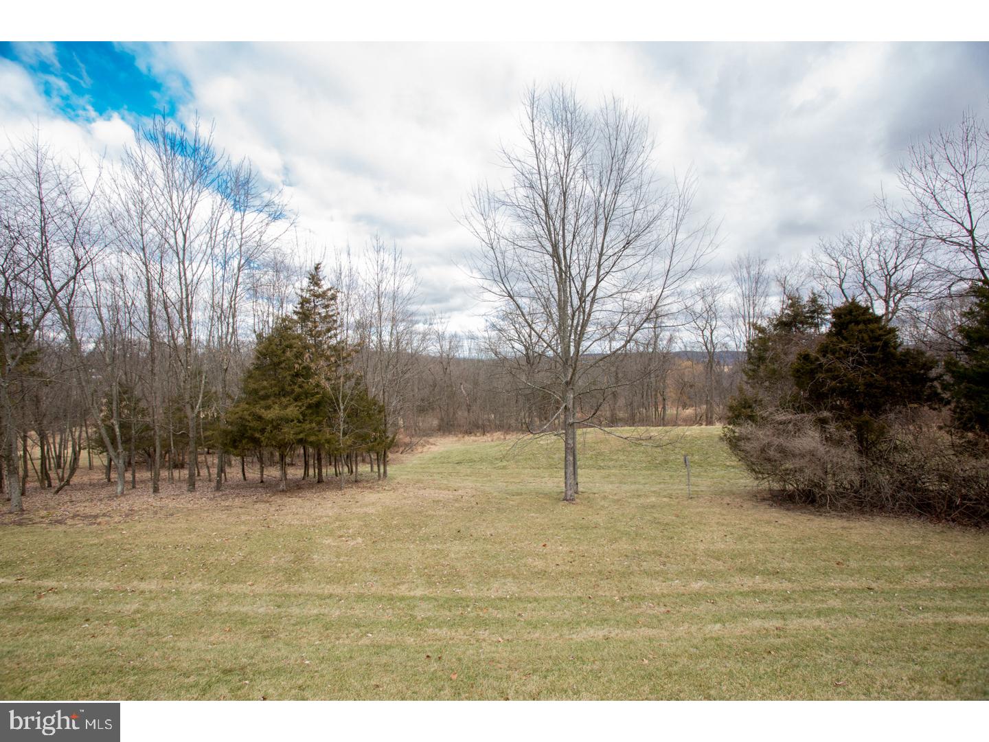 48 Wulaton Road Kintnersville, PA 18930 - Photo 24 of 25 Gallery Image 24