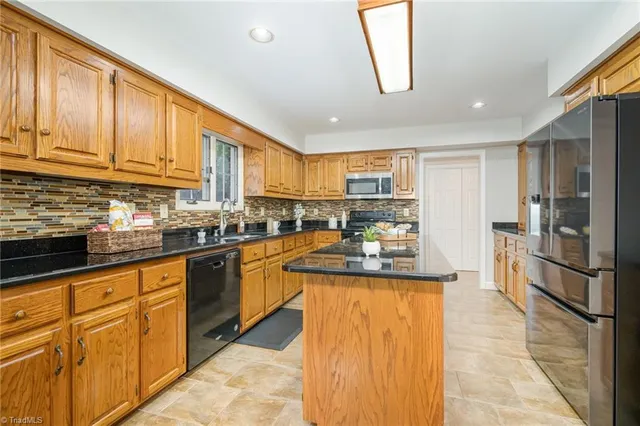 $474,000 | 888 Newbern Avenue, Asheboro, NC 27205