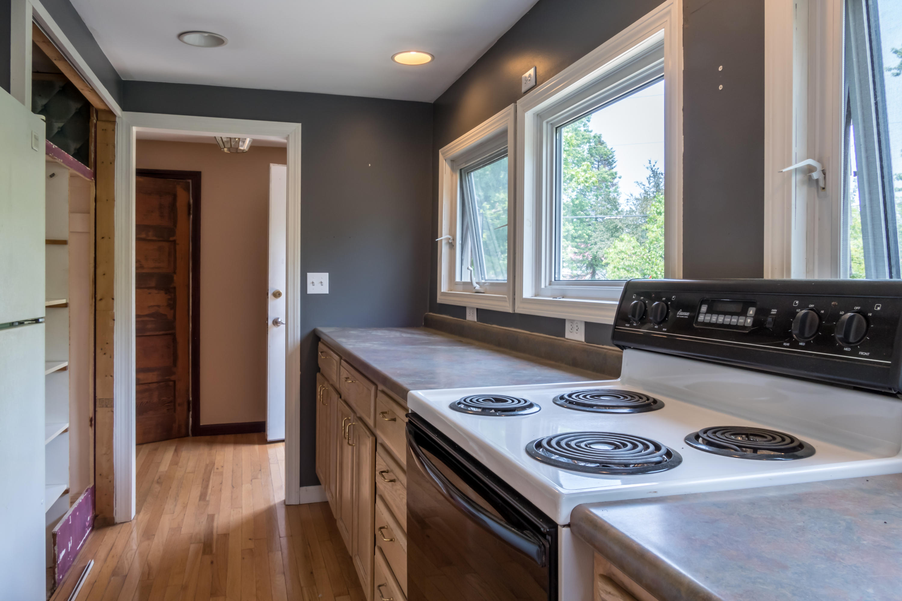 10 Marlborough Road Portland, ME 04103 - Photo 15 of 33 21-Marlborough Rd