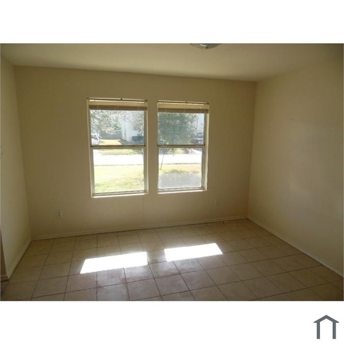 3211 Same Way Houston, TX 77339 - Photo 2 of 25