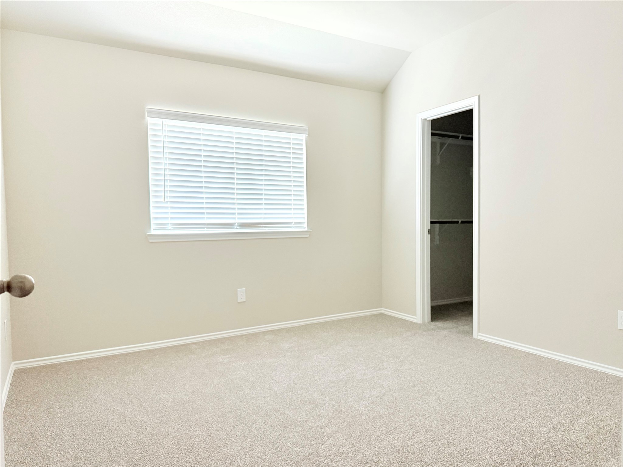 13814 San Pasqual Pointe Drive Cypress, TX 77433 - Photo 19 of 24 an empty room with a window