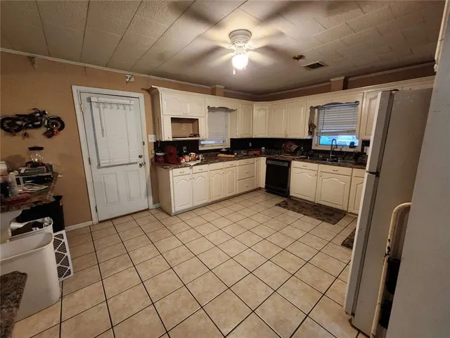 $119,900 | 451 Esther Road, Columbia, LA 71418