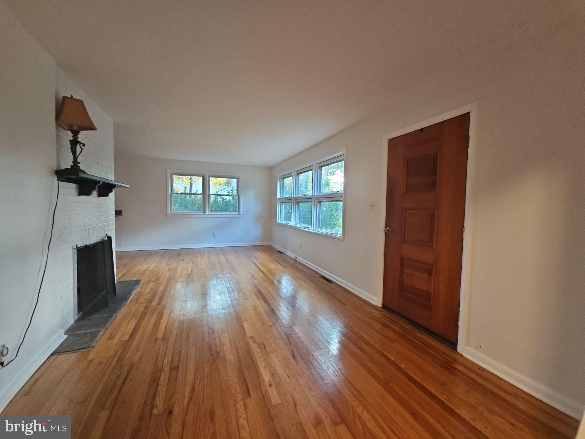 7 Holly Lane Bridgeton, NJ 08302 - Photo 3 of 19