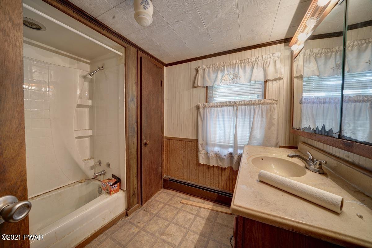 517 Ledgedale Road Lake Ariel, PA 18436 - Photo 10 of 34