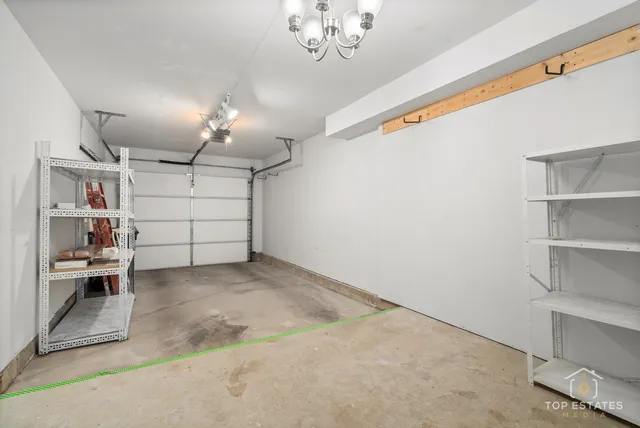 $360,000 | 751 West Happfield Drive, Arlington Heights, IL 60004