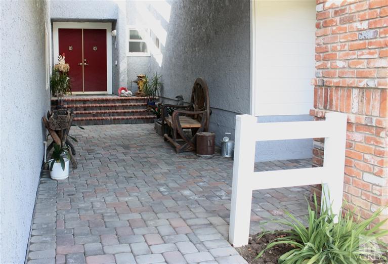 1695 Rambling Road Simi Valley, CA 93065 - Photo 3 of 14 Additional Photo