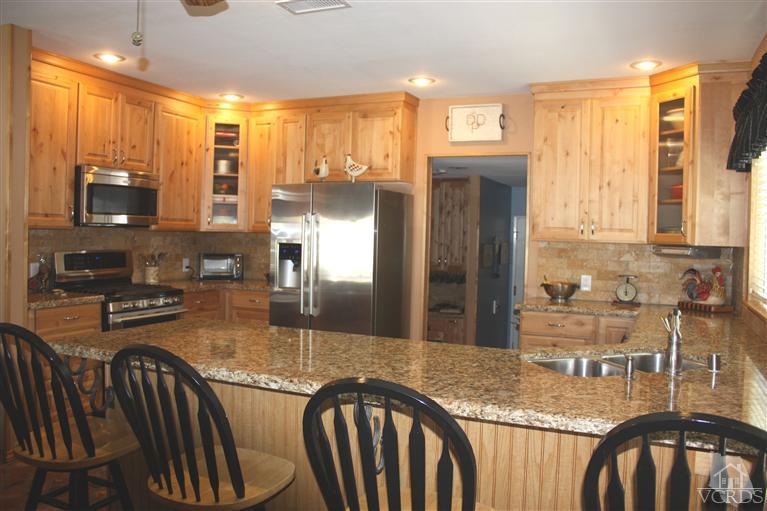 1695 Rambling Road Simi Valley, CA 93065 - Photo 4 of 14 Additional Photo