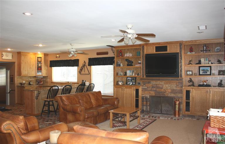 1695 Rambling Road Simi Valley, CA 93065 - Photo 5 of 14 Additional Photo