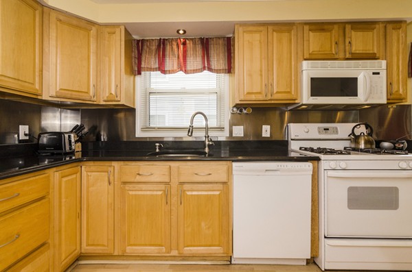 29 Pinecliff Road, Unit 29 Boston, MA 02132 - Photo 3 of 16 Gallery Image 3