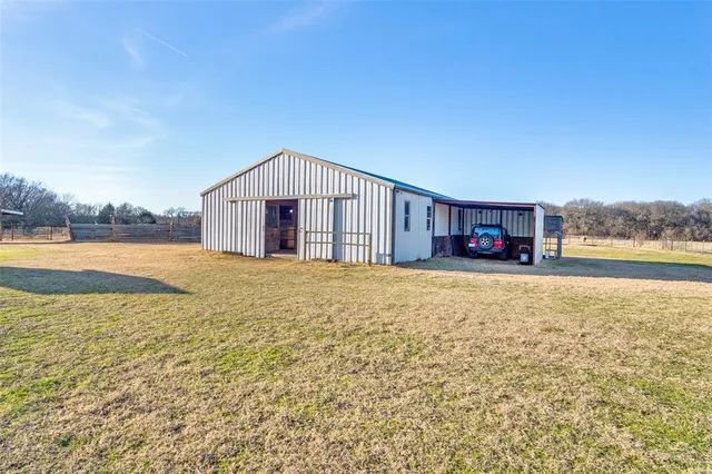 $789,000 | 10833 Farm To Market 916, Grandview, TX 76050