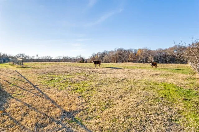 $789,000 | 10833 Farm To Market 916, Grandview, TX 76050