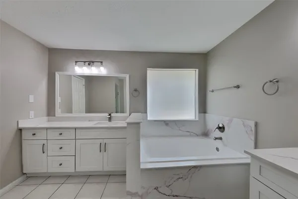 $2,400 | 14118 Barkerview Court, Houston, TX 77084