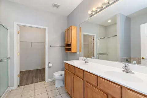$265,000 | 1481 Waterside Drive, DeKalb, IL 60115