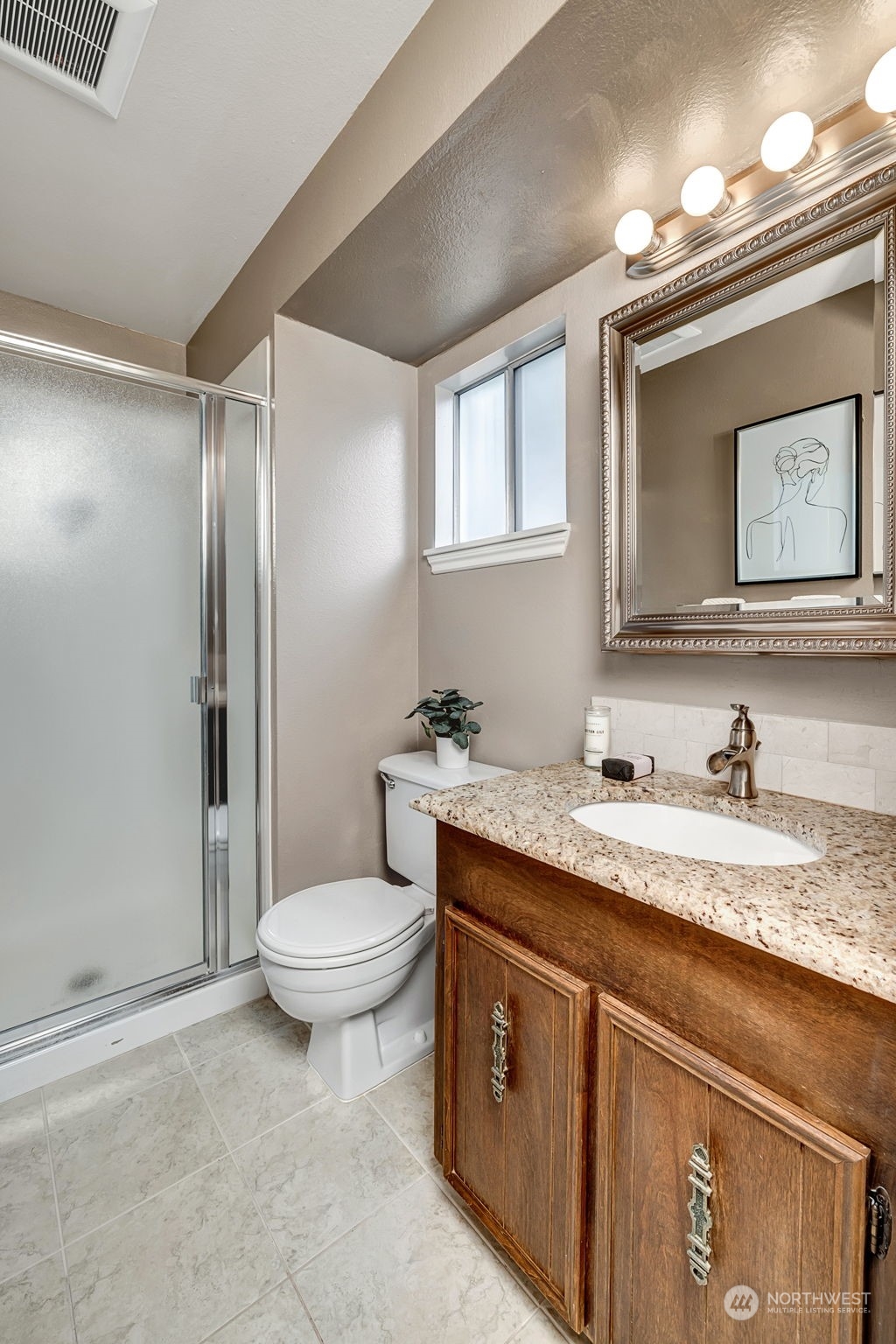 11304 19th Place Southwest Seattle, WA 98146 - Photo 11 of 33 Gallery Image 11
