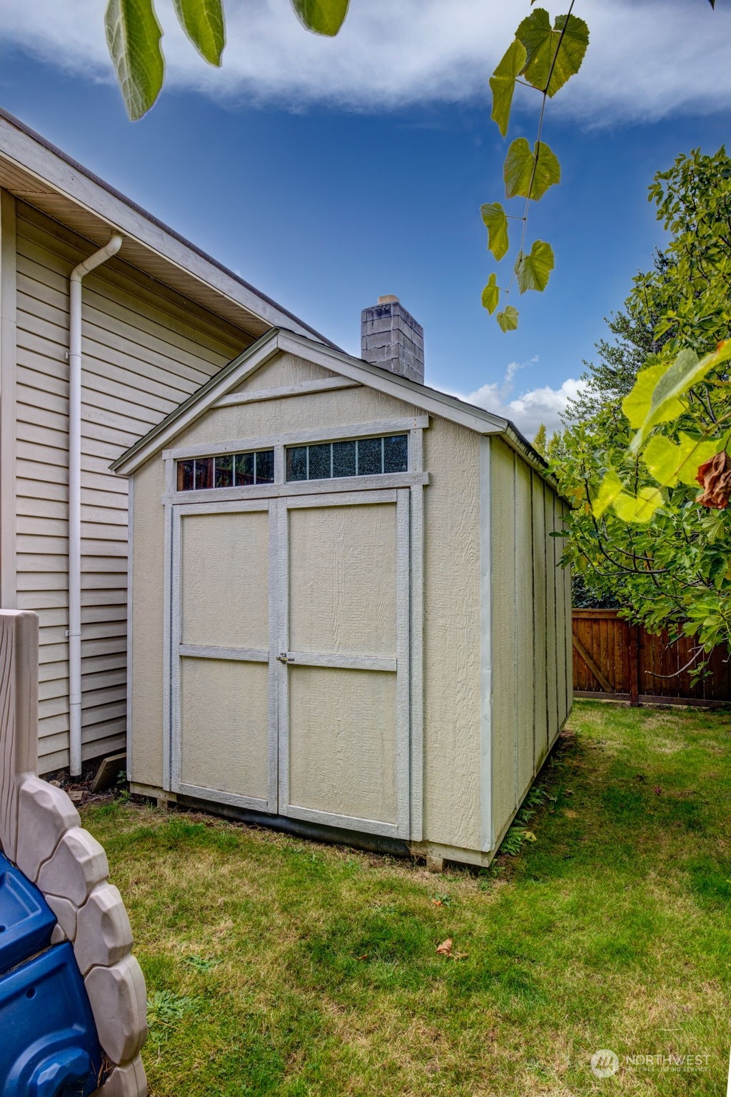 11304 19th Place Southwest Seattle, WA 98146 - Photo 29 of 33 Gallery Image 29