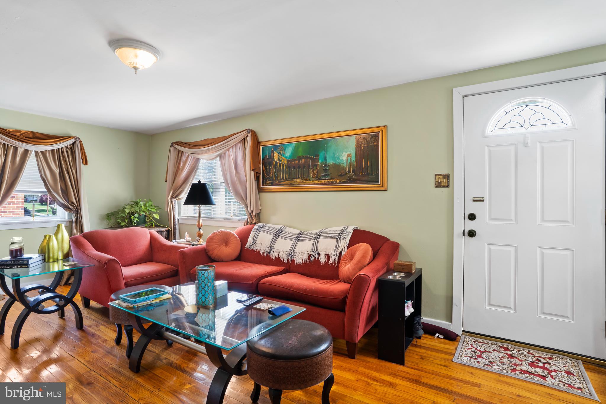 424 Hillside Road New Cumberland, PA 17070 - Photo 9 of 16 Living Room