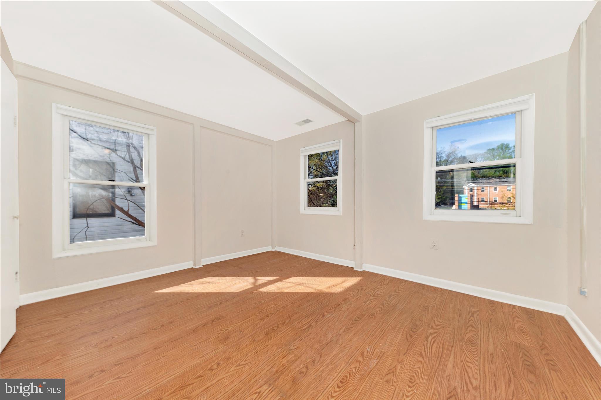 9309 Old Georgetown Road Bethesda, MD 20814 - Photo 26 of 50 a view of empty room with window