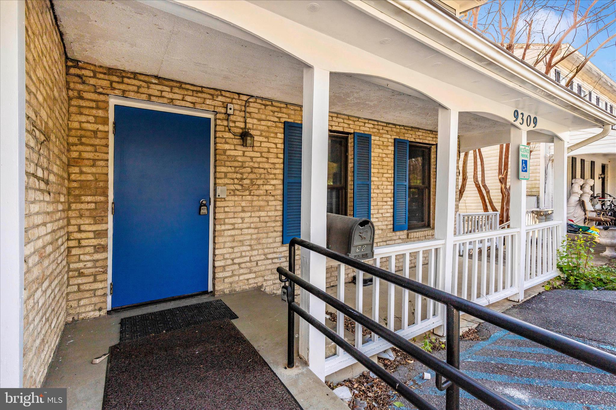 9309 Old Georgetown Road Bethesda, MD 20814 - Photo 38 of 50 a view of balcony with stairs