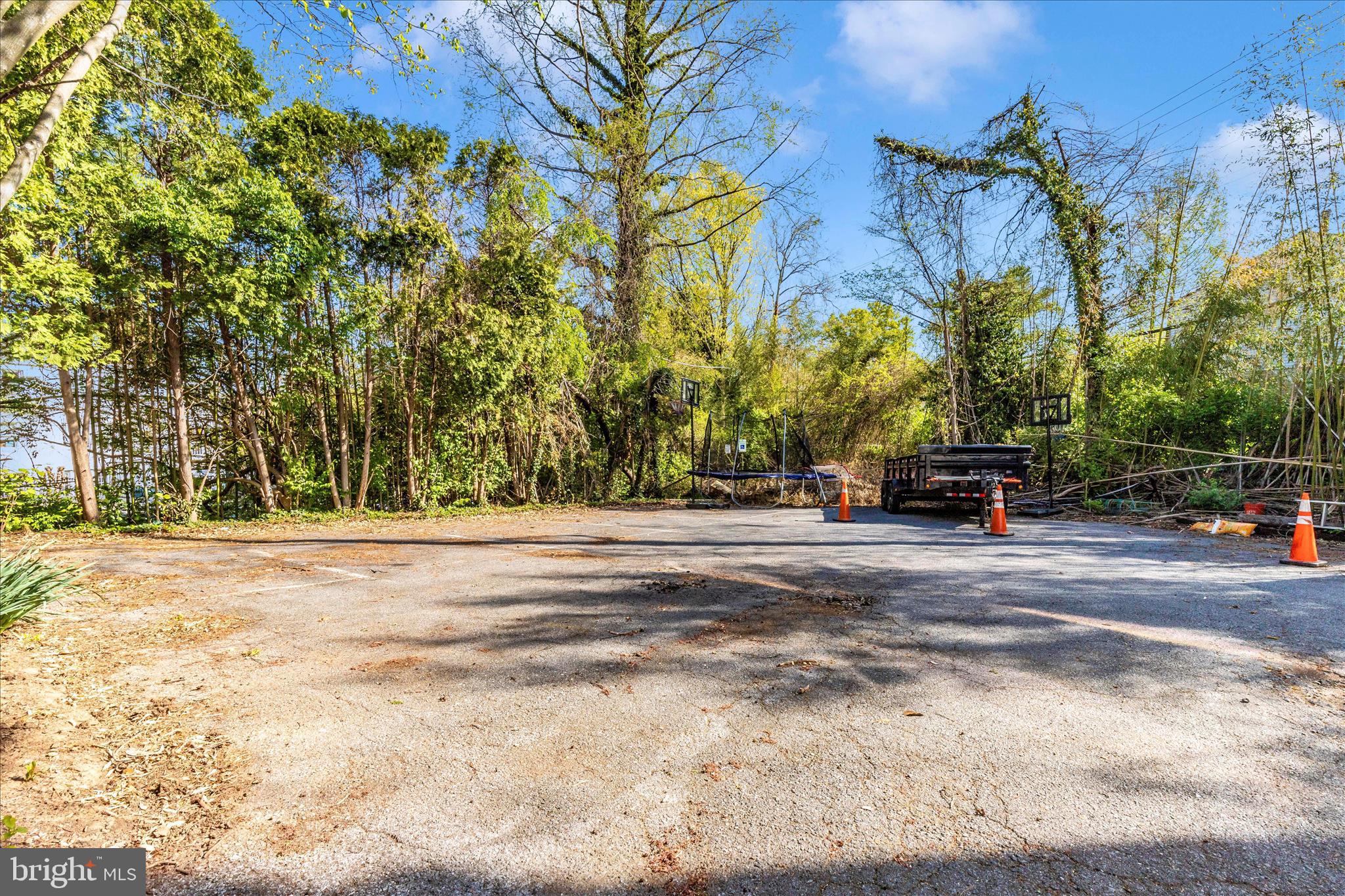 9309 Old Georgetown Road Bethesda, MD 20814 - Photo 45 of 50 a view of road with trees