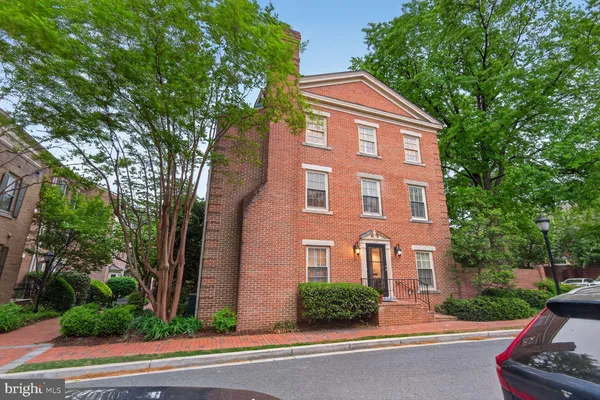 $1,495,000 | 4383 Westover Place Northwest, Washington, DC 20016
