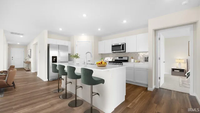 $357,702 | 1003 Butler Lake, Fort Wayne, IN 46818