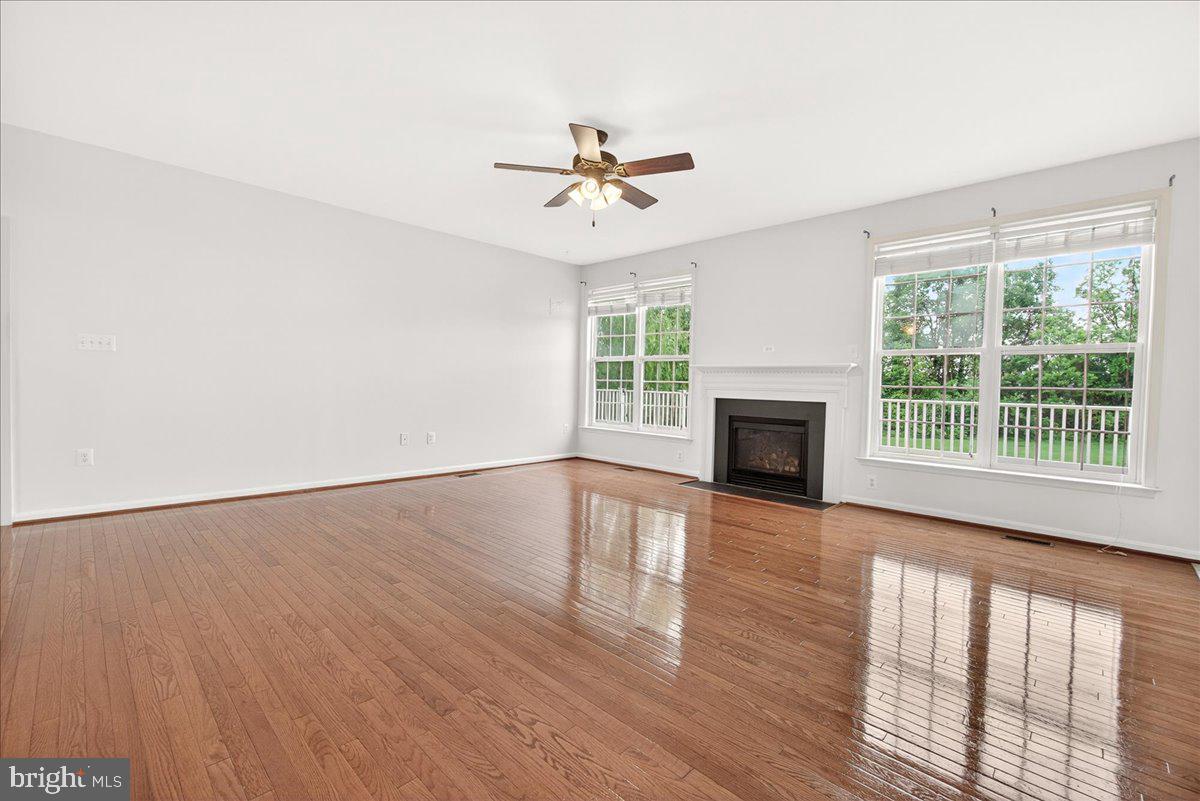 1700 Canal Run Drive Point of Rocks, MD 21777 - Photo 11 of 80 Family Room with gas fireplace