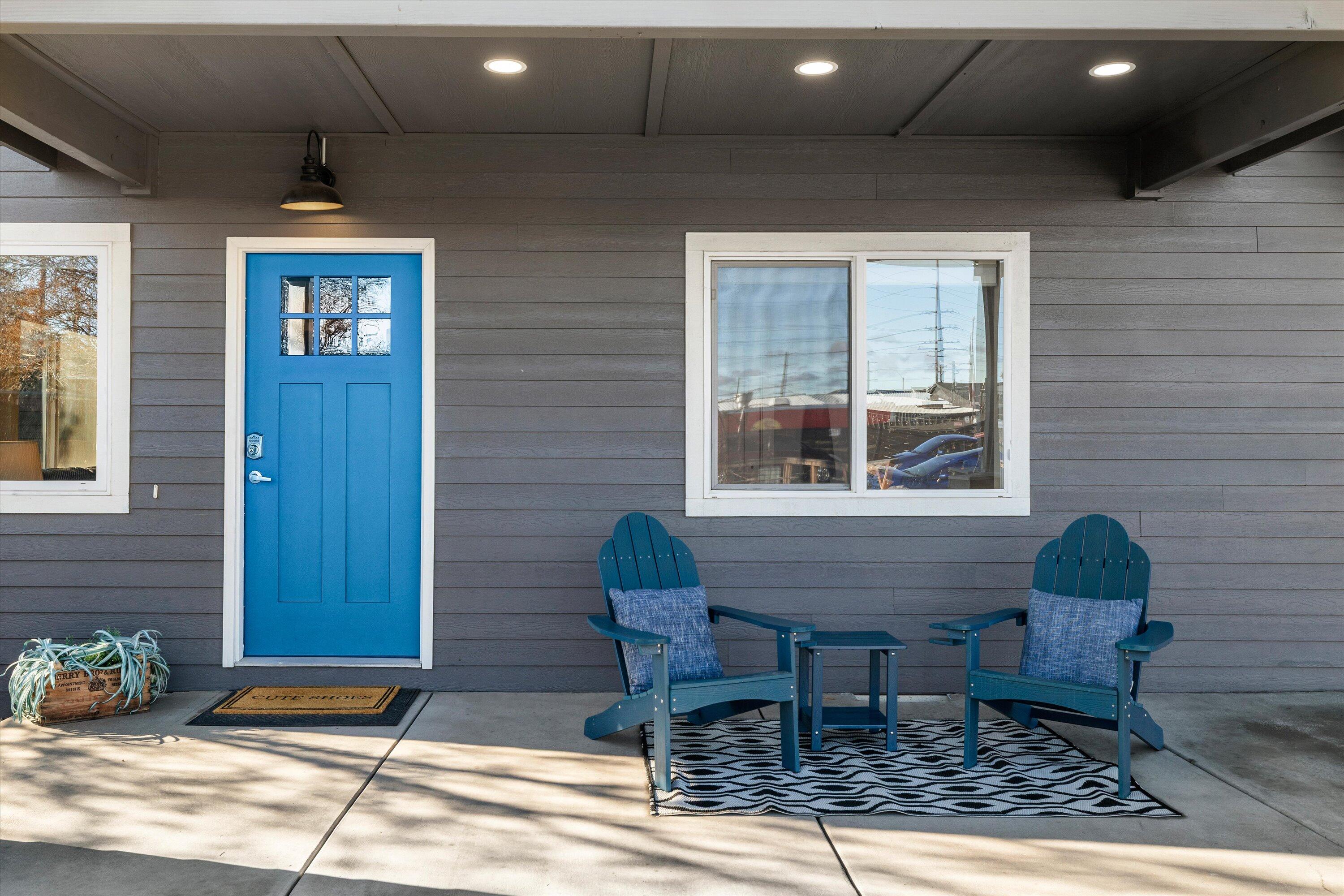 533 Southwest 4th Street Redmond, OR 97756 - Photo 5 of 39 05-20251120 JILL ROSELL -6
